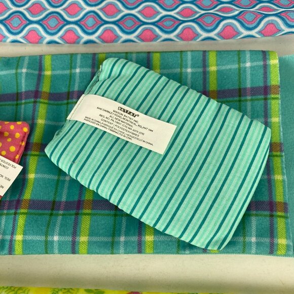 Dollhouse Accessories Battat & Unbranded Blankets & Pillow Case Lot - Picture 4 of 5